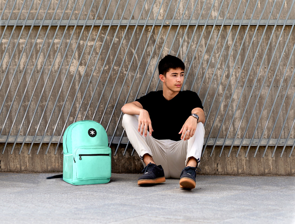 MOCHILA ANTARTIK COM ASA E BOLSO FRONTAL COM FECHO COR VERDE MENTA 320X140X430 MM