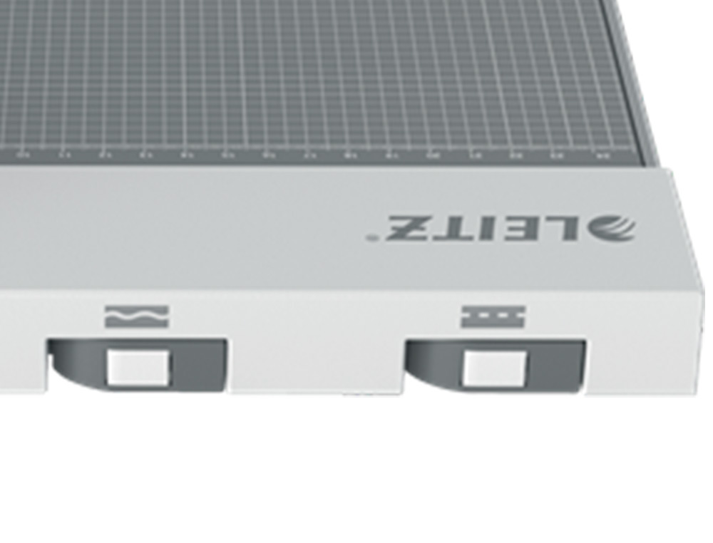 CISALHA ROTATIVA LEITZ PRECISION OFFICE A3 BASE MADEIRA PLASTIFICADA COMPRIMENTO CORTE 457 MM CAPAC. DE CORTE 15 F
