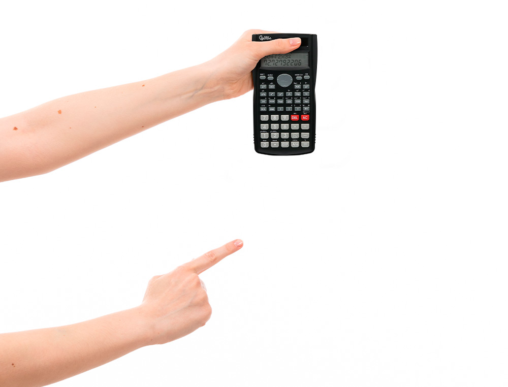 CALCULADORA LIDERPAPEL CIENTIFICA XF33 12 DIGITOS 240 FUNCOES COM TAMPA SOLAR E PILHAS COR PRETO 156X85X20 MM
