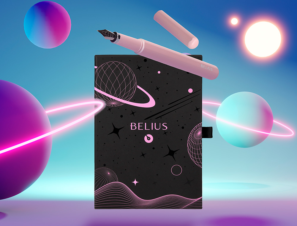 CANETA E BOLSA EM IMITACAO PELE BELIUS SPACE B DESENHO MINIMALISTA ROSA TINTA AZUL CAIXA DESIGN