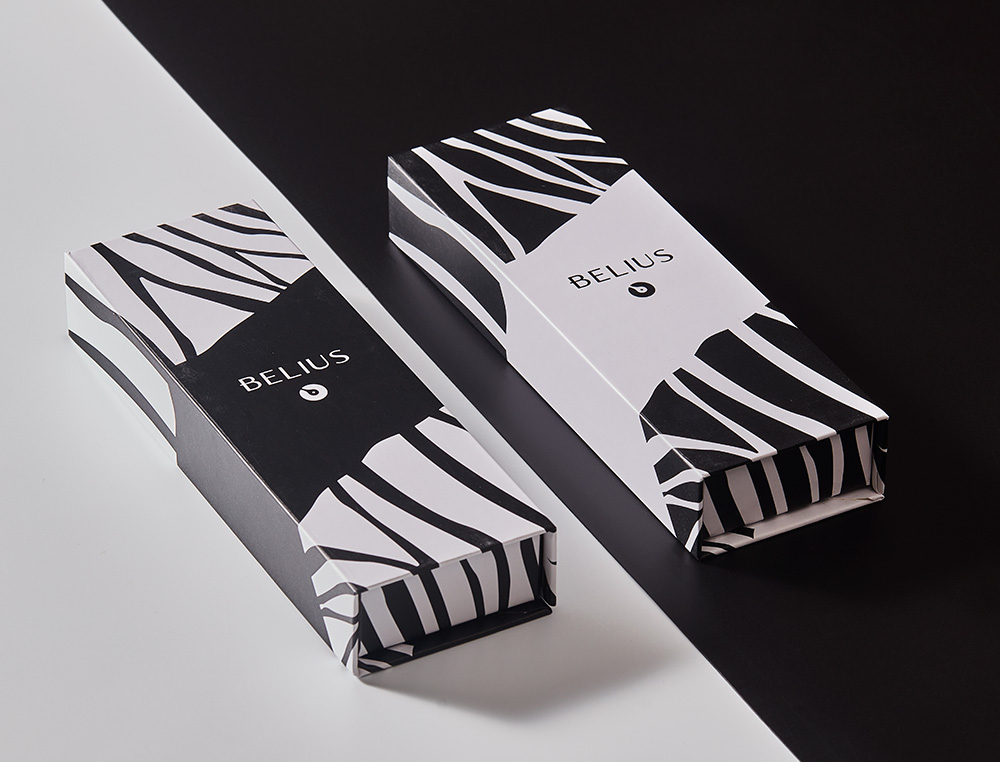 ROLLER BELIUS DUALITA CORPO PRETO DESENHO BRANCO TINTA PRETA CAIXA DESIGN