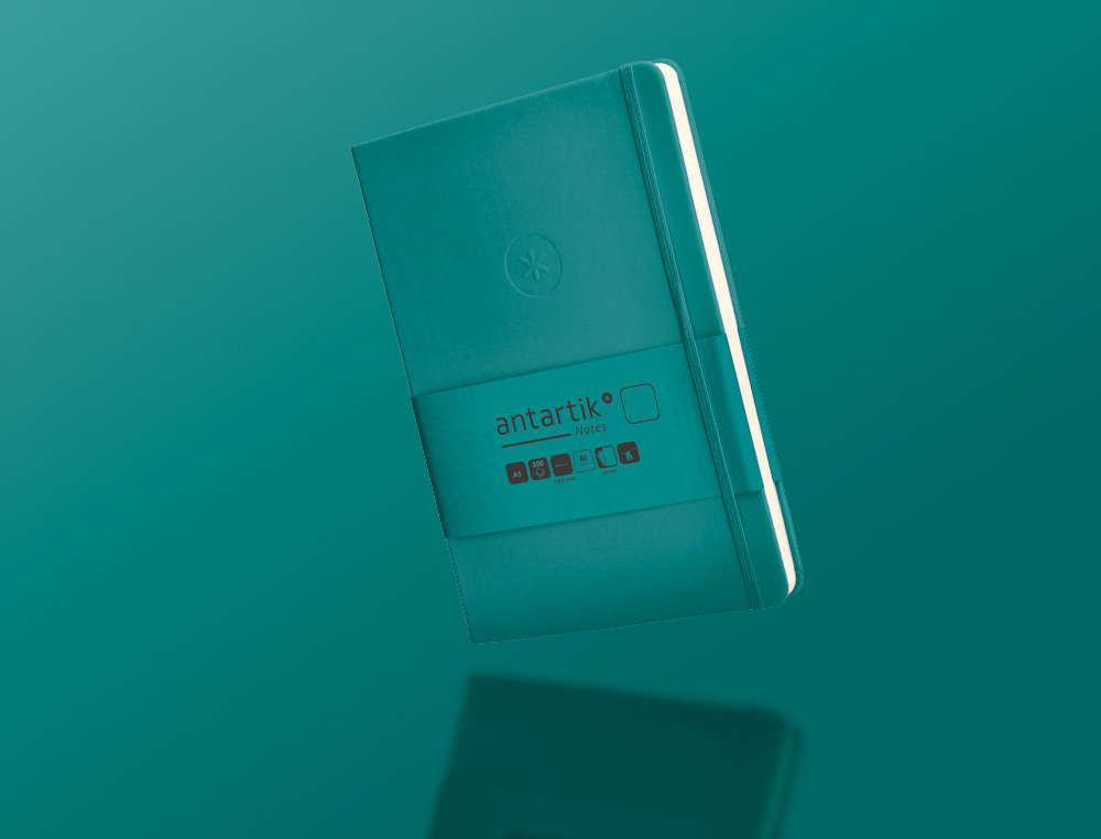 CADERNO COM ELASTICO ANTARTIK NOTES CAPA DURA A5 LISO VERDE AGUA-MARINHA 100 FOLHAS 80 GR FSC
