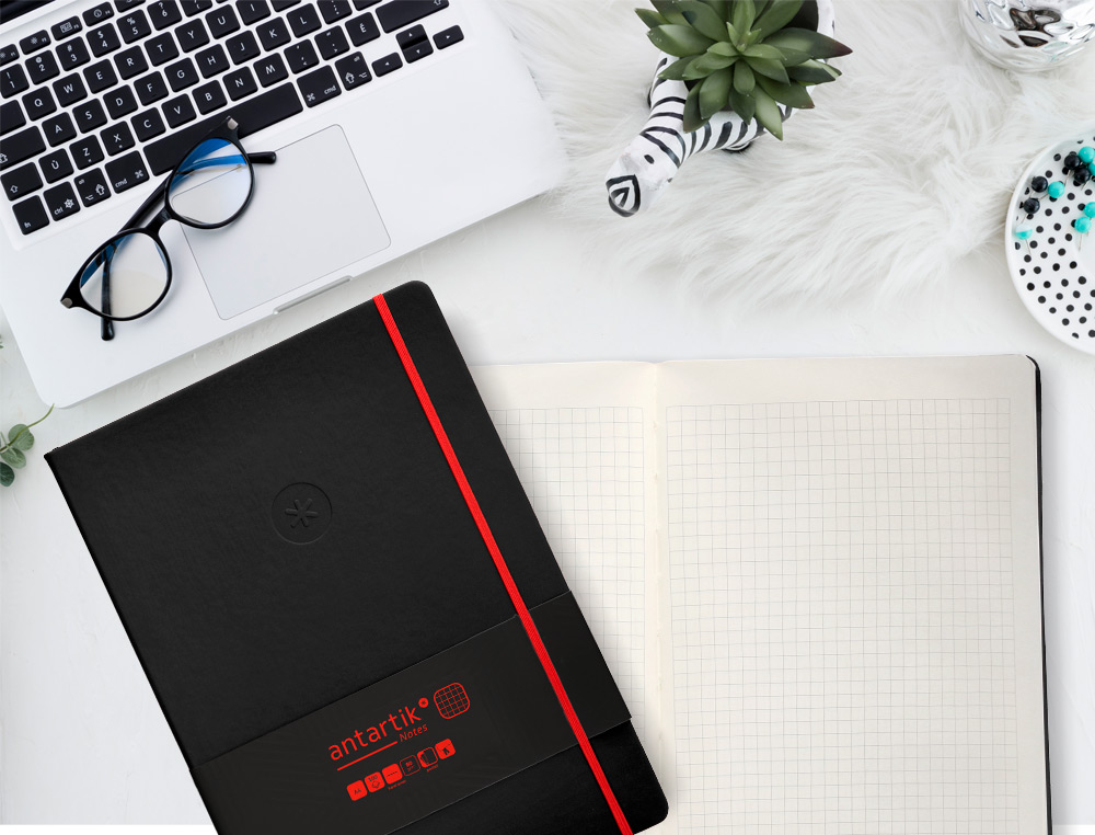 CADERNO COM ELASTICO ANTARTIK NOTES CAPA DURA A4 QUADRICULADO PRETO E VERMELHO 100 FOLHAS 80 GR FSC