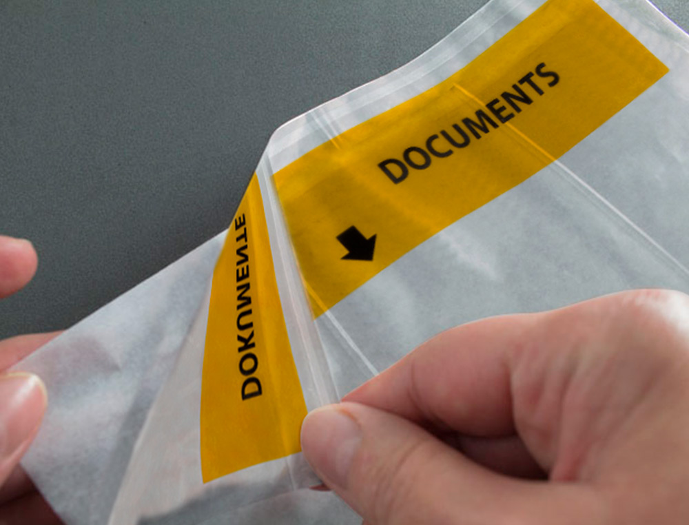 ENVELOPE AUTOADESIVO Q-CONNECT PORTA DOCUMENTOS MULTILINGUE 165X122 MM JANELA TRANSPARENTE PACK DE 100 UNIDADES