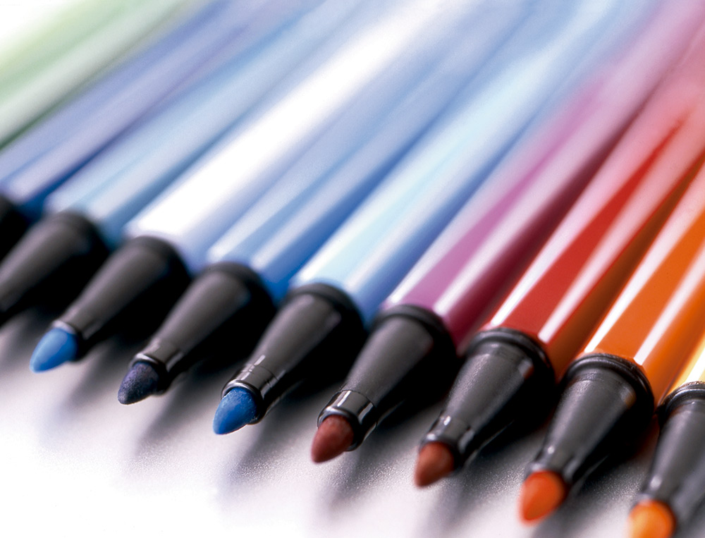 MARCADOR STABILO AGUARELAVEL PEN 68 ESTOJO DE 24 CORES STANDARD + 6 CORES NEON